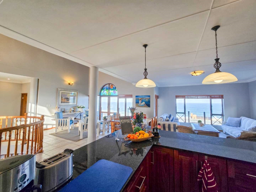4 Bedroom Property for Sale in Jongensfontein Western Cape